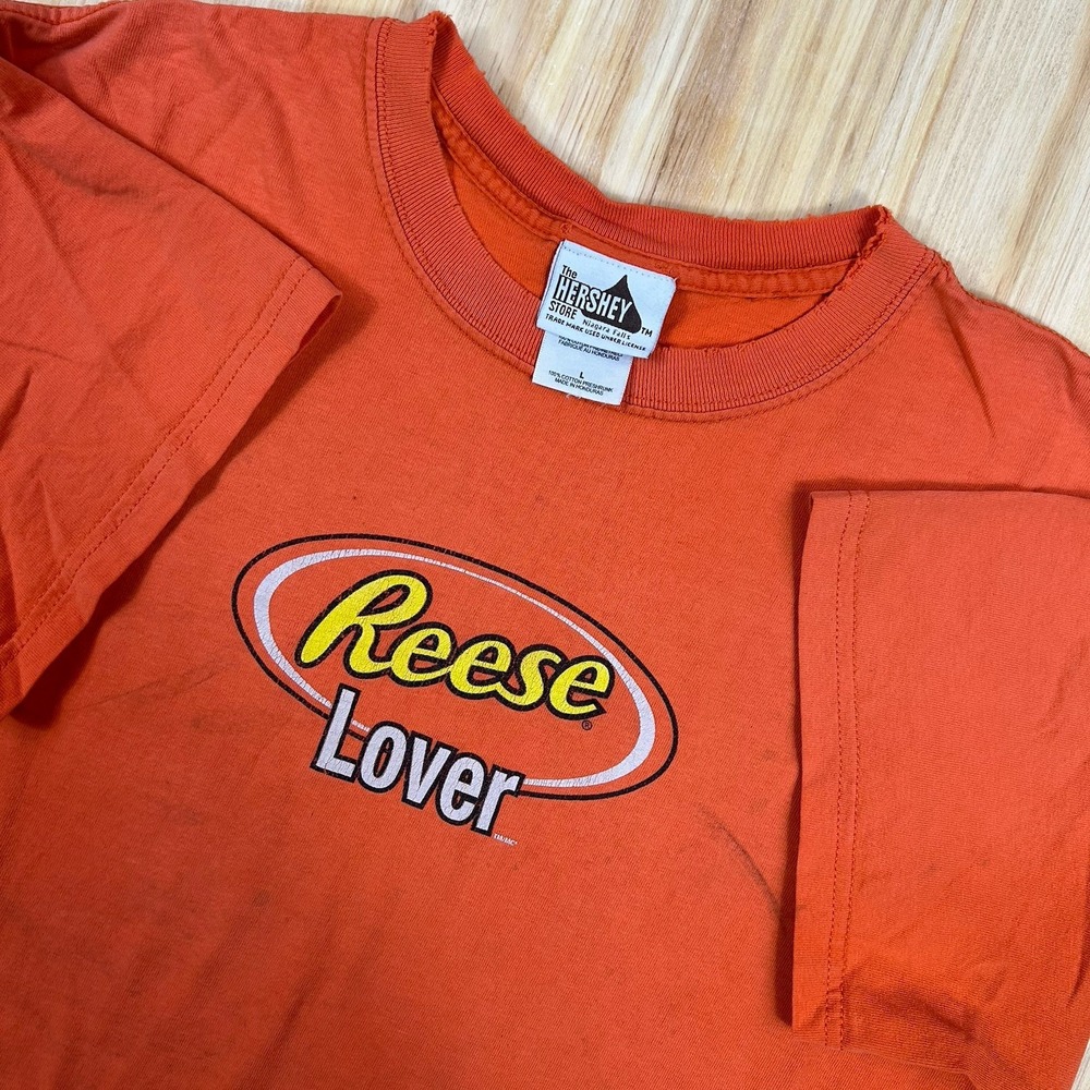 VTG Hershey's Reese's Lover T-Shirt Orange Large‎ Worn Short Sleeve Y2K